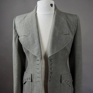 1940s grey blazer with large lapel and button details